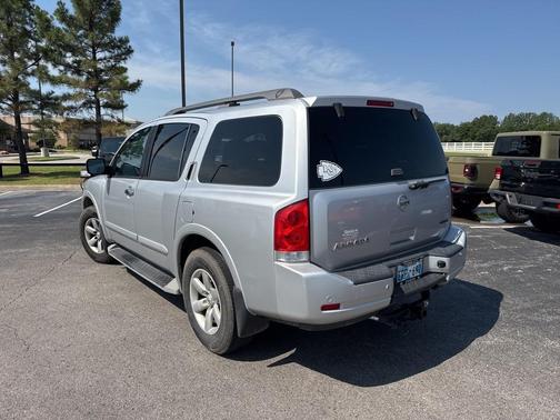 2012 Nissan Armada SV
