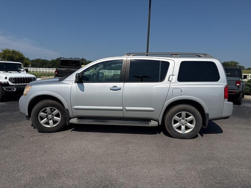 2012 Nissan Armada SV