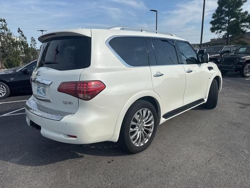2016 INFINITI QX80 Base