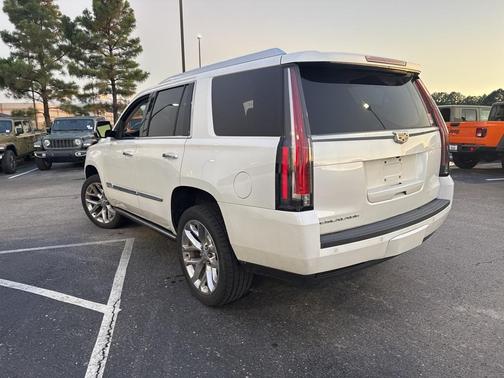 2016 Cadillac Escalade Premium