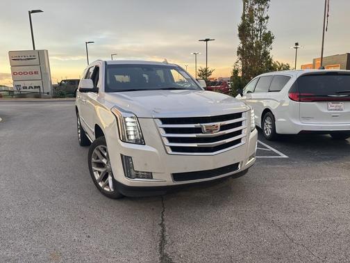 2016 Cadillac Escalade Premium