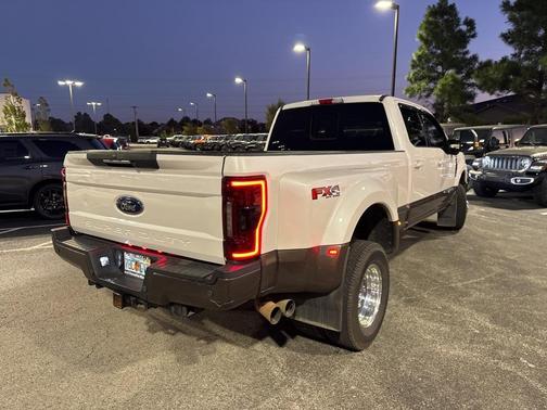 2017 Ford F-350 King Ranch