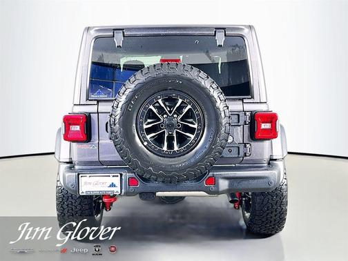 Granite Crystal Clearcoat Metallic 2026 Jeep Wrangler Rubicon