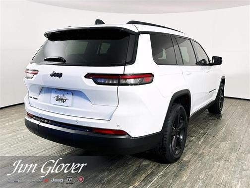 2021 Jeep Grand Cherokee L Laredo