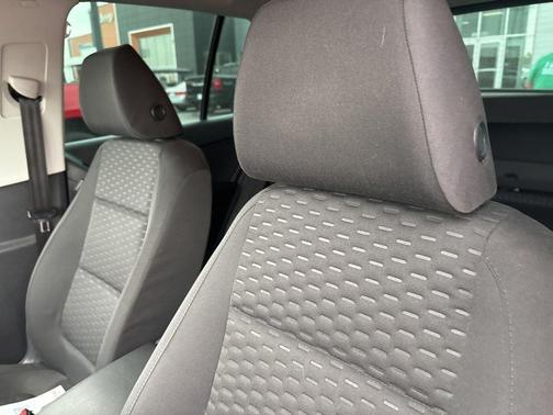 Reflex Silver Metallic 2009 Volkswagen Tiguan SE