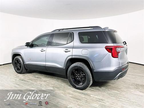 2022 GMC Acadia AT4