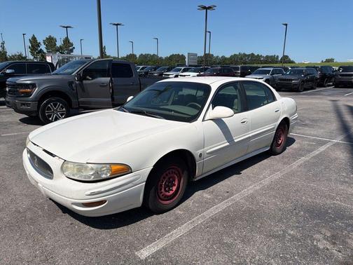 White 2003 Buick LeSabre Custom