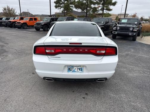 2012 Dodge Charger SE