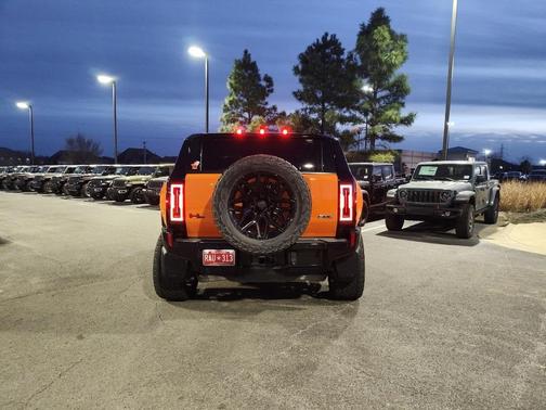 2024 GMC HUMMER EV SUV 3X