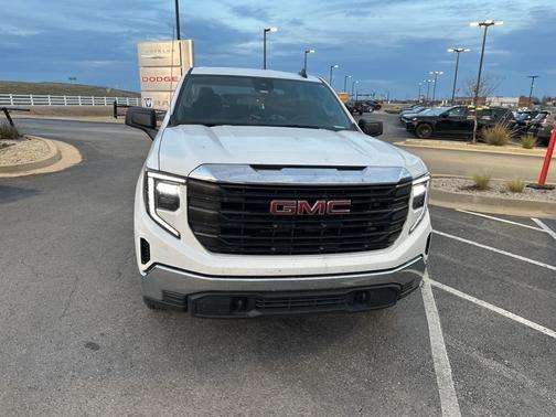 2024 GMC Sierra 1500 Pro