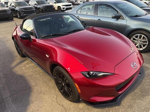 2025 Mazda MX-5 Miata Club