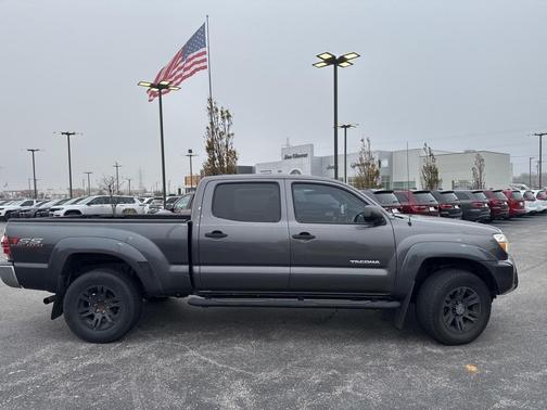 2015 Toyota Tacoma 