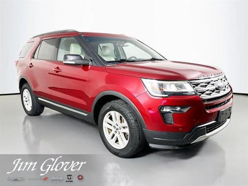 Ruby Red Metallic 2018 Ford Explorer XLT