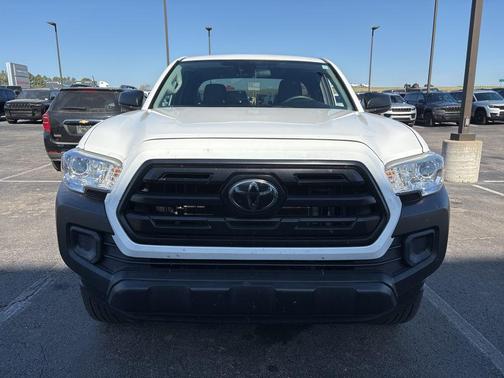 2018 Toyota Tacoma SR