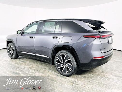 Metallic 2025 Jeep Wagoneer S Limited