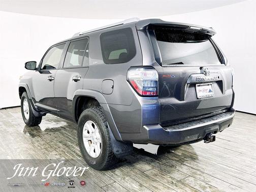 Magnetic Gray Metallic 2015 Toyota 4Runner SR5