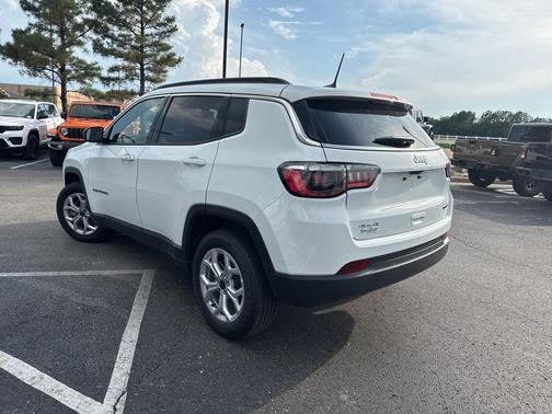 2025 Jeep Compass Latitude