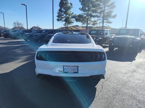 2022 Ford Mustang EcoBoost Premium