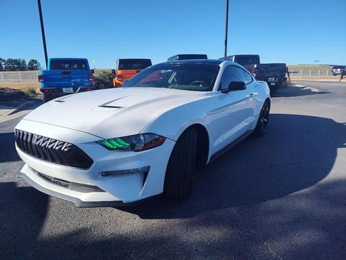 2022 Ford Mustang EcoBoost Premium