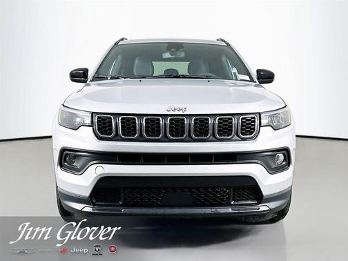 Silver Zynith 2025 Jeep Compass Latitude