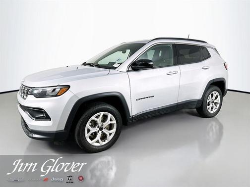 Silver Zynith 2025 Jeep Compass Latitude