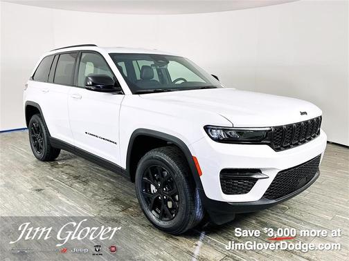 2025 Jeep Grand Cherokee Laredo