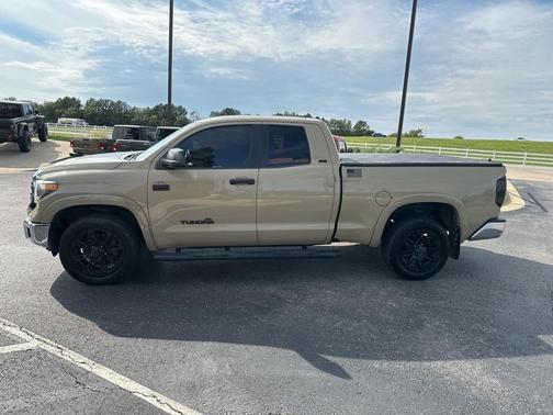 2019 Toyota Tundra SR5
