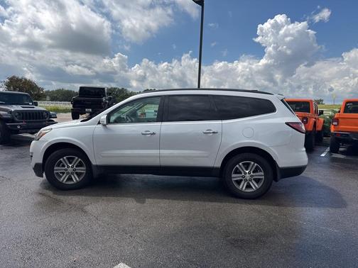 2016 Chevrolet Traverse 2LT
