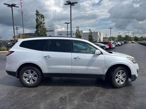 2016 Chevrolet Traverse 2LT