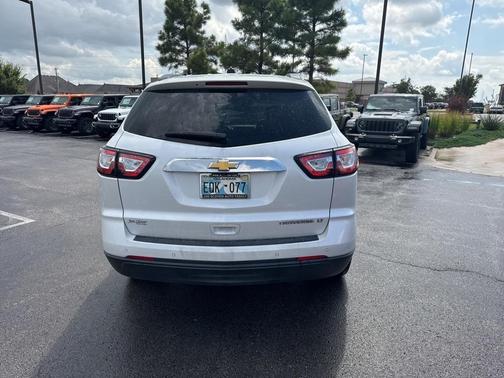 2016 Chevrolet Traverse 2LT