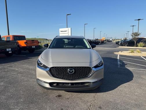 2024 Mazda CX-30 Select