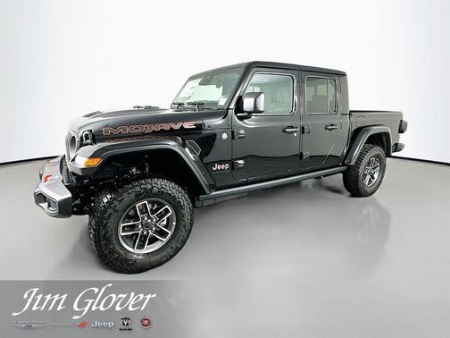 Black Clearcoat 2026 Jeep Gladiator Mojave
