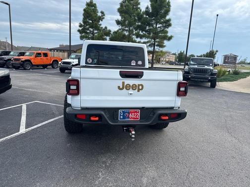 2022 Jeep Gladiator Mojave