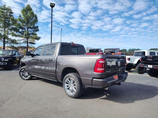 Granite Crystal Clearcoat Metallic 2024 RAM 1500 Laramie