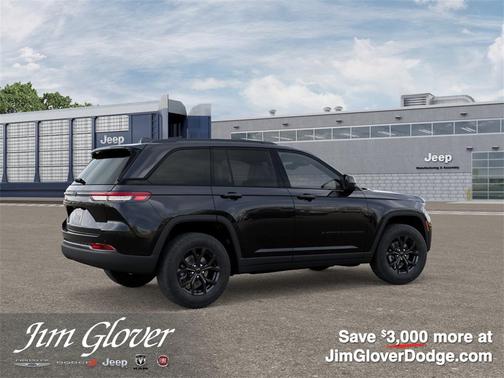 2025 Jeep Grand Cherokee Laredo