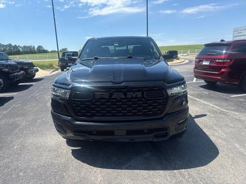 Diamond Black 2025 RAM 1500 Big Horn/Lone Star
