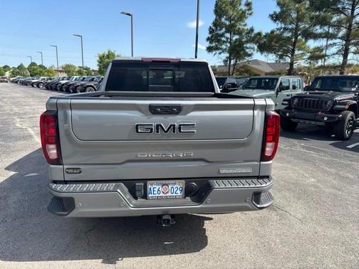 Sterling 2023 GMC Sierra 1500 Elevation