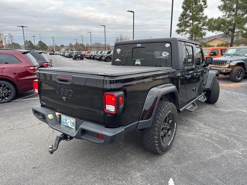 2023 Jeep Gladiator Sport