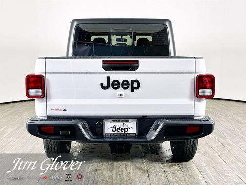 Bright White Clearcoat 2026 Jeep Gladiator Sport