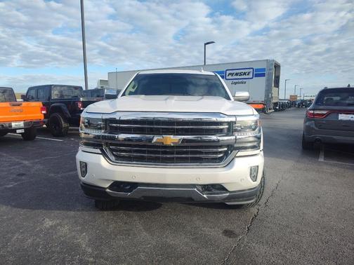2018 Chevrolet Silverado 1500 High Country