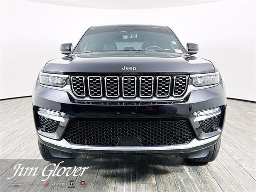 2022 Jeep Grand Cherokee Summit