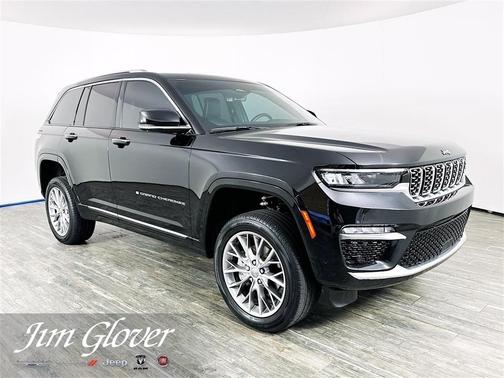 2022 Jeep Grand Cherokee Summit