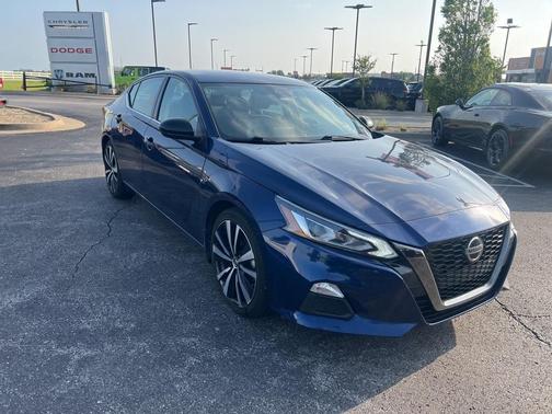 2021 Nissan Altima 2.5 SR