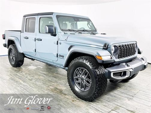 2024 Jeep Gladiator Sport