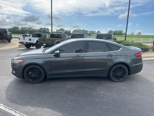 2019 Ford Fusion SE