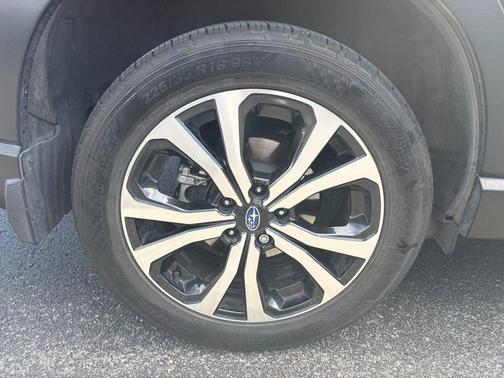 Crystal Black Silica 2020 Subaru Forester Limited