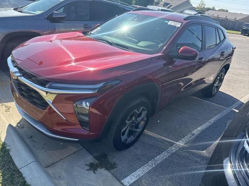 2024 Chevrolet Trax LT
