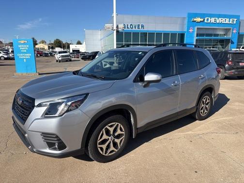 2022 Subaru Forester Premium