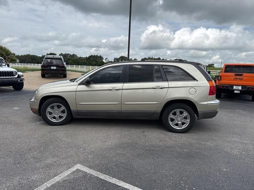 2005 Chrysler Pacifica Touring