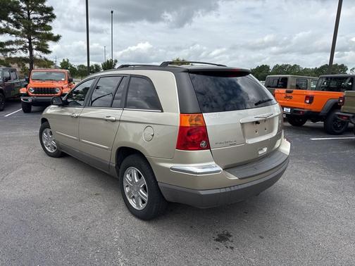 2005 Chrysler Pacifica Touring